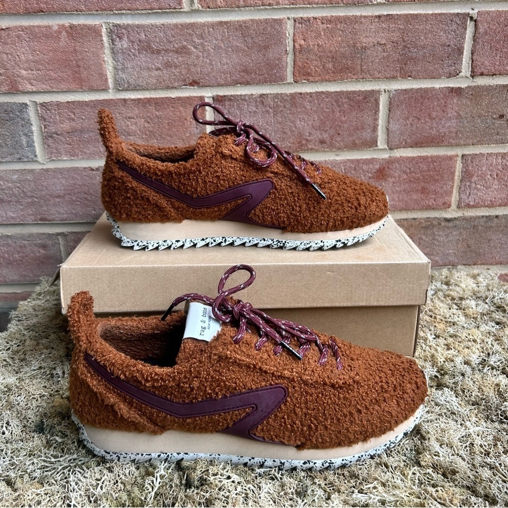 Rag & Bone Retro Runner Faux Fur Sneaker Size 41 US 8.5 Men‎